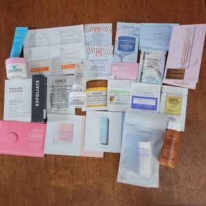 Skincare samples - 24 pcs.